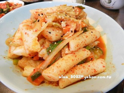 新羅韓式料理,海鮮煎餅,牛肉湯飯,石鍋拌飯,辣炒年糕,韓式料理