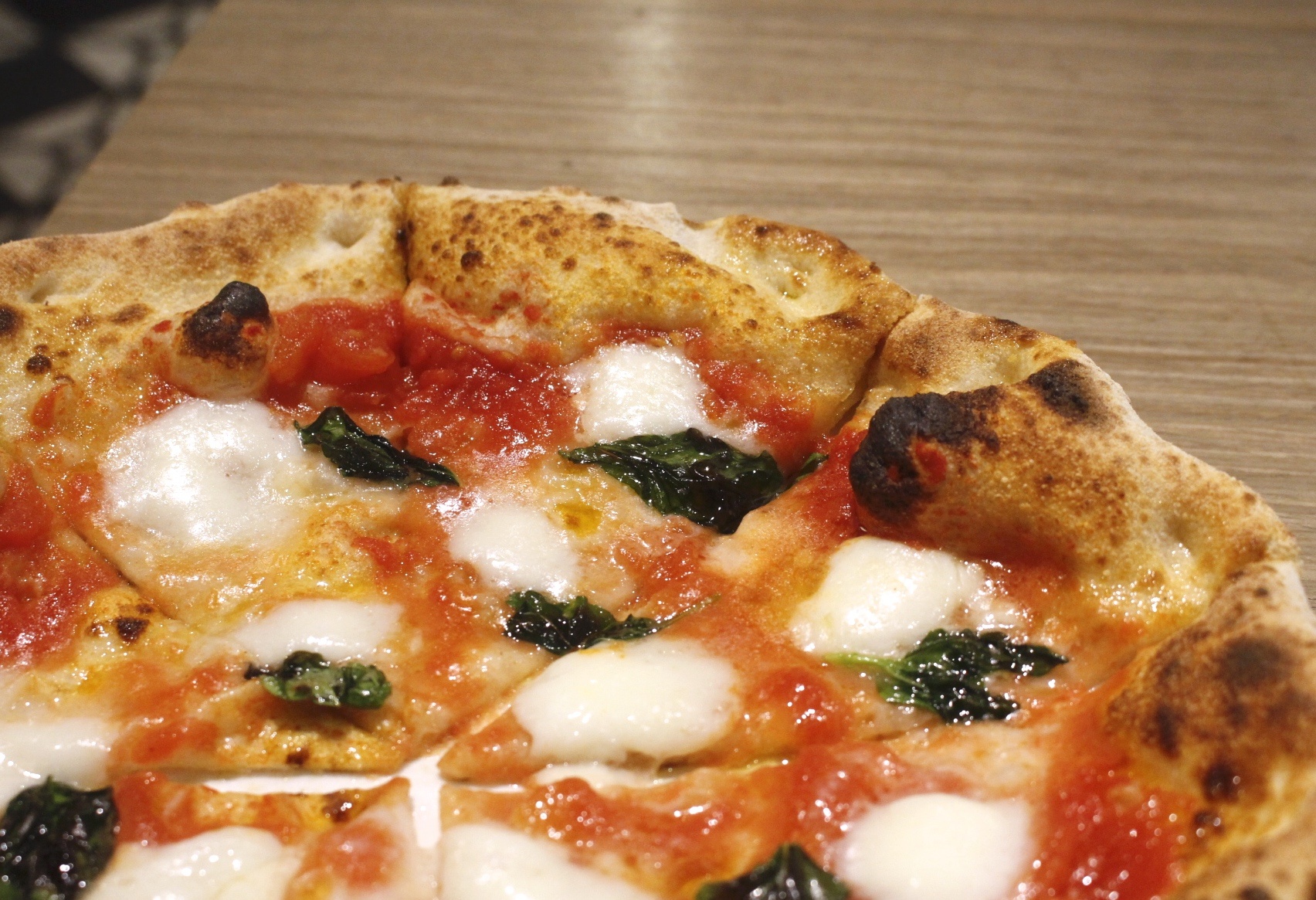【食 Gino Pizza Napoletana】CAPUTO盃常勝軍！2019年世界冠軍就在這．正宗拿坡里披薩好吃