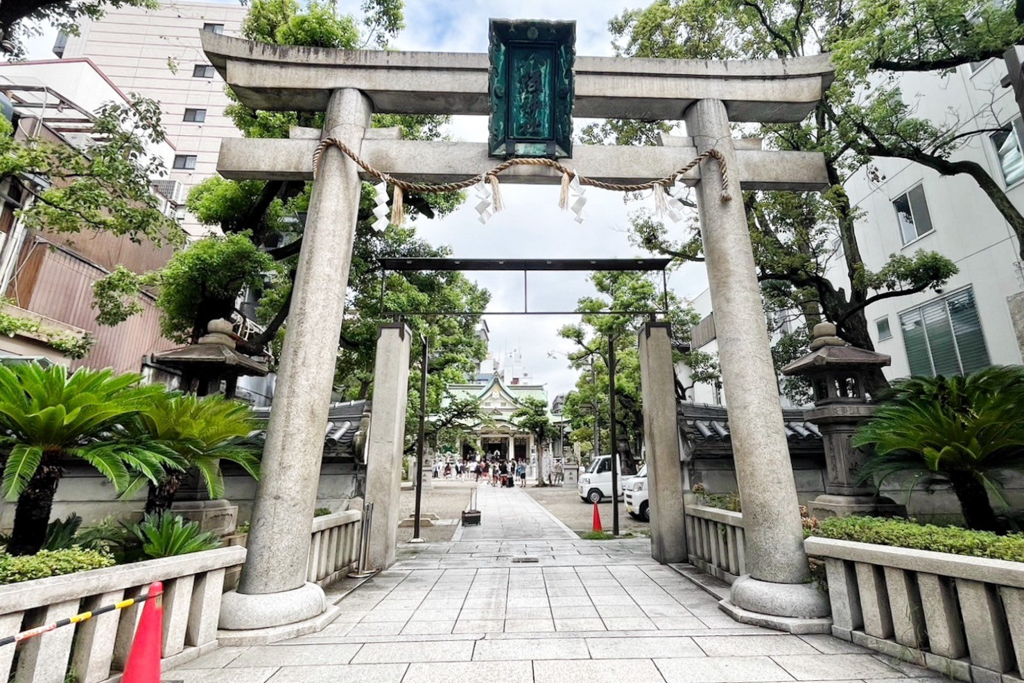 難波八阪神社